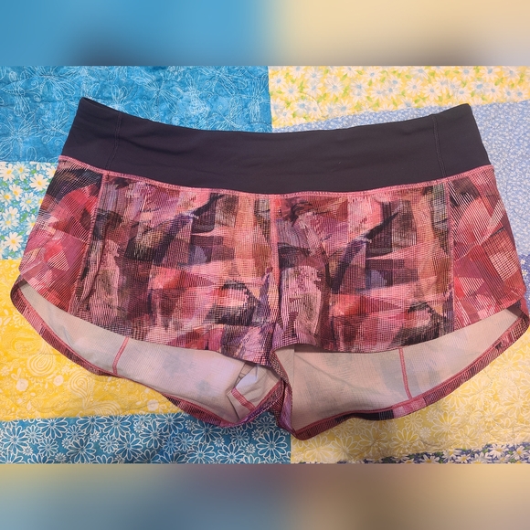 Lululemon shorts - Picture 1 of 2